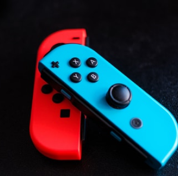 Consola 4